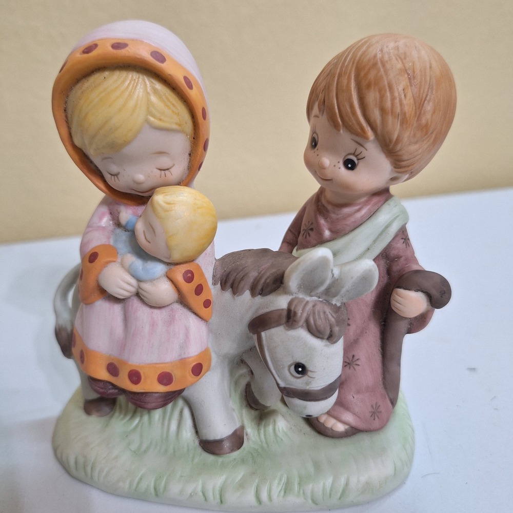 Vintage‎ Nativity Figurine Mary Baby Jesus Joseph Donkey Ceramic 4.5in Decor